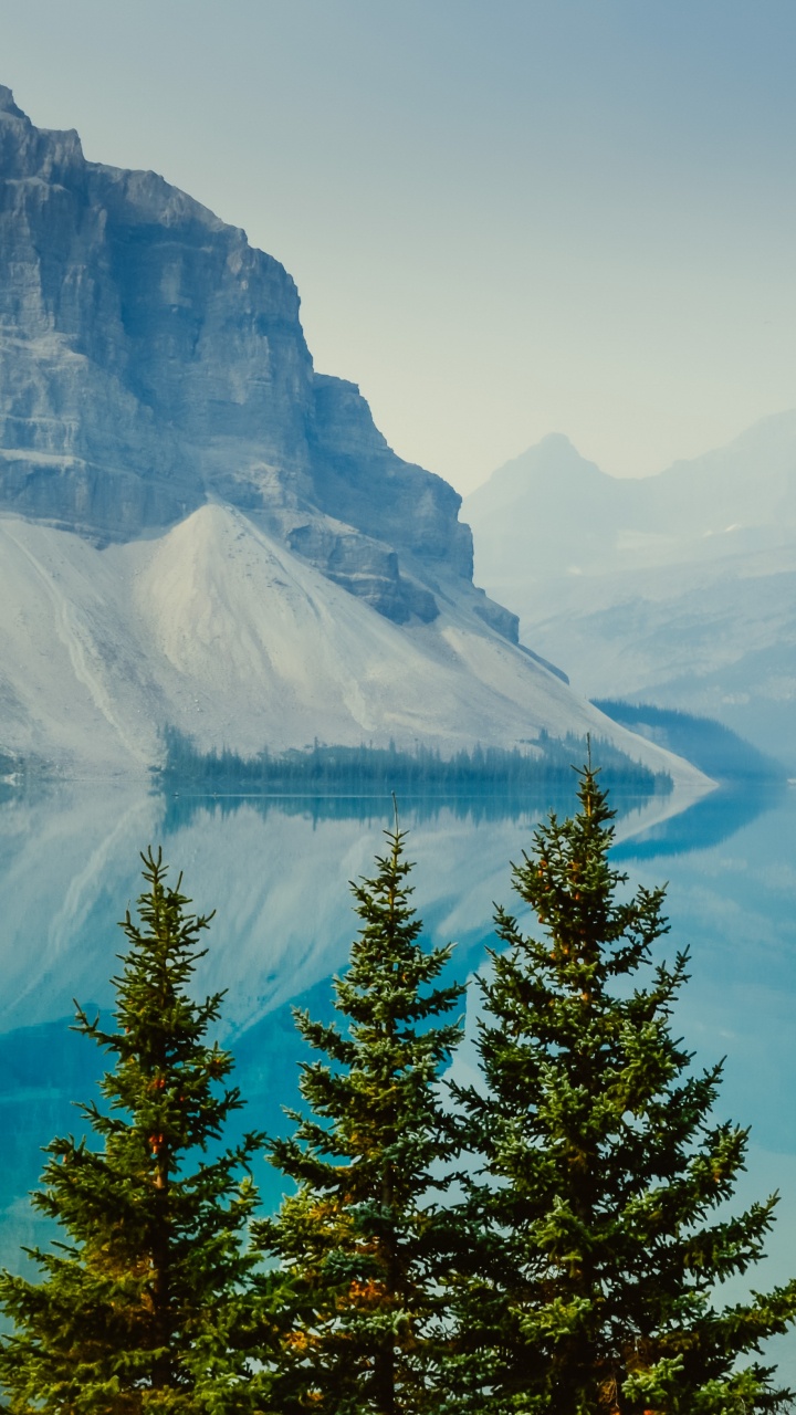 Bow Lake, Mountainous Landforms, Mountain, Nature, Mountain Range. Wallpaper in 720x1280 Resolution