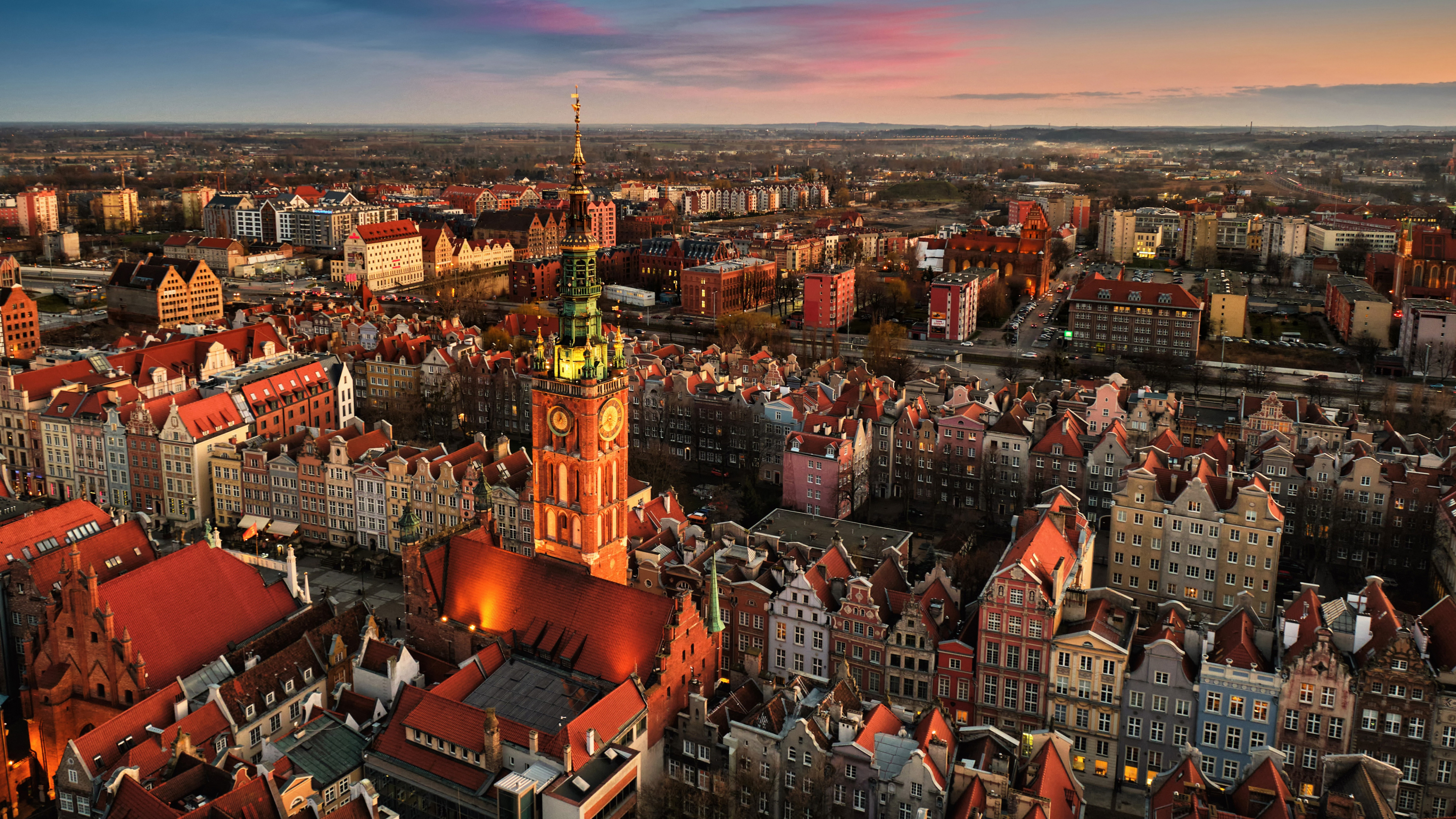 Urban Area, Gdask, Building, Cloud, World. Wallpaper in 3840x2160 Resolution