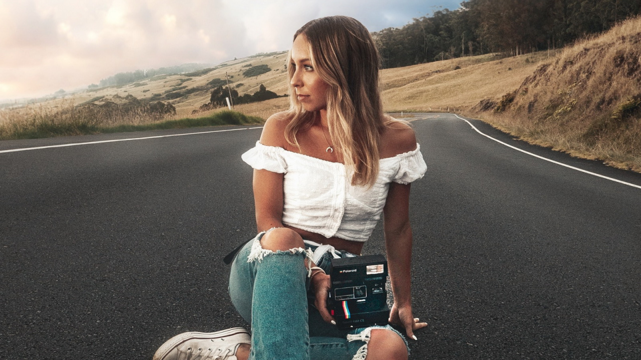 Tep No, Cloud, Plant, Human Body, People in Nature. Wallpaper in 1280x720 Resolution