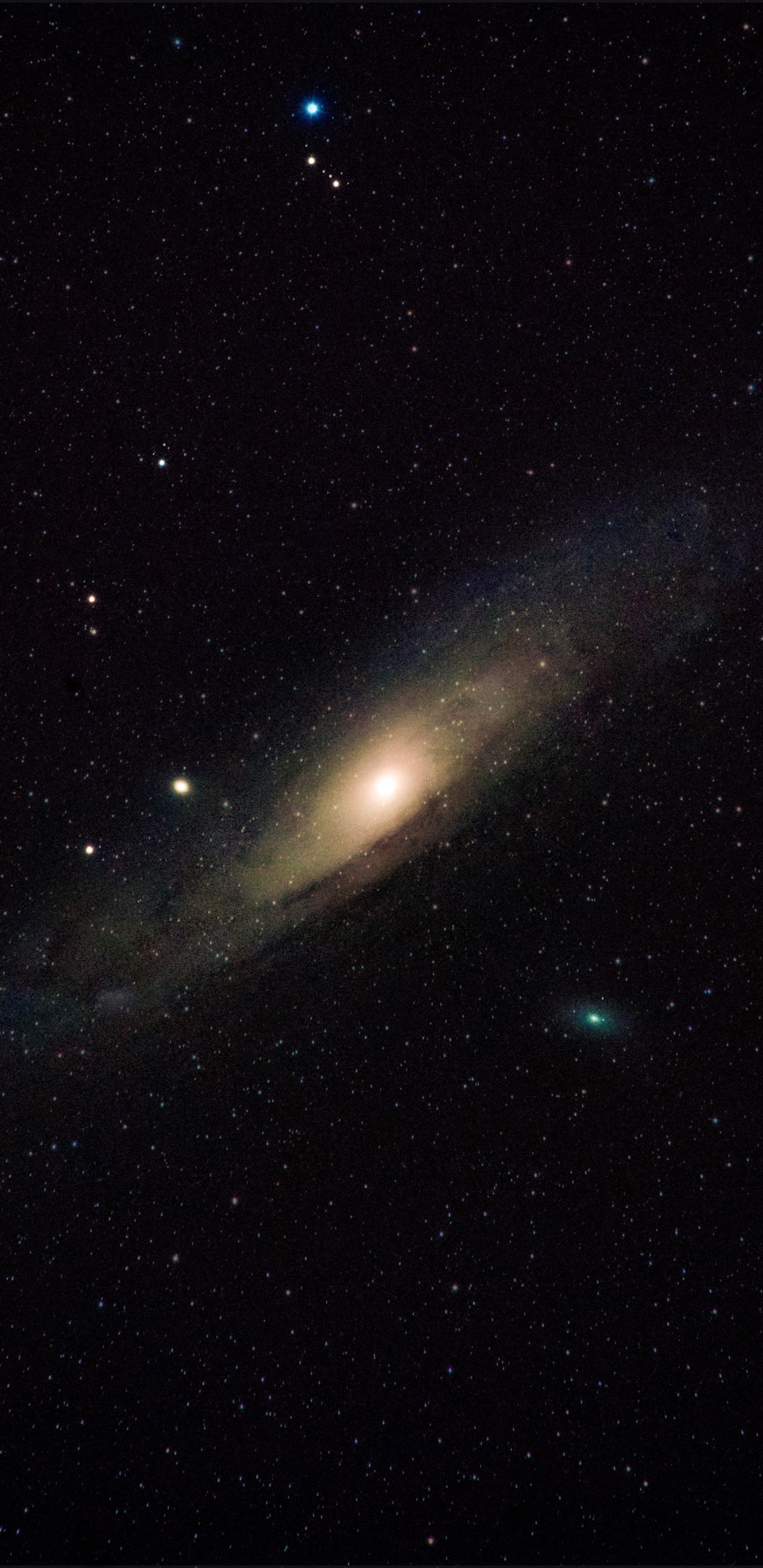 Étoiles Dans le Ciel Pendant la Nuit. Wallpaper in 1440x2960 Resolution