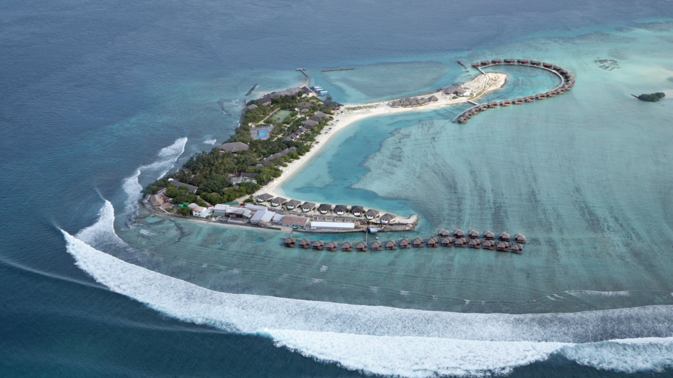 Aerial View of Beach During Daytime. Wallpaper in 1366x768 Resolution