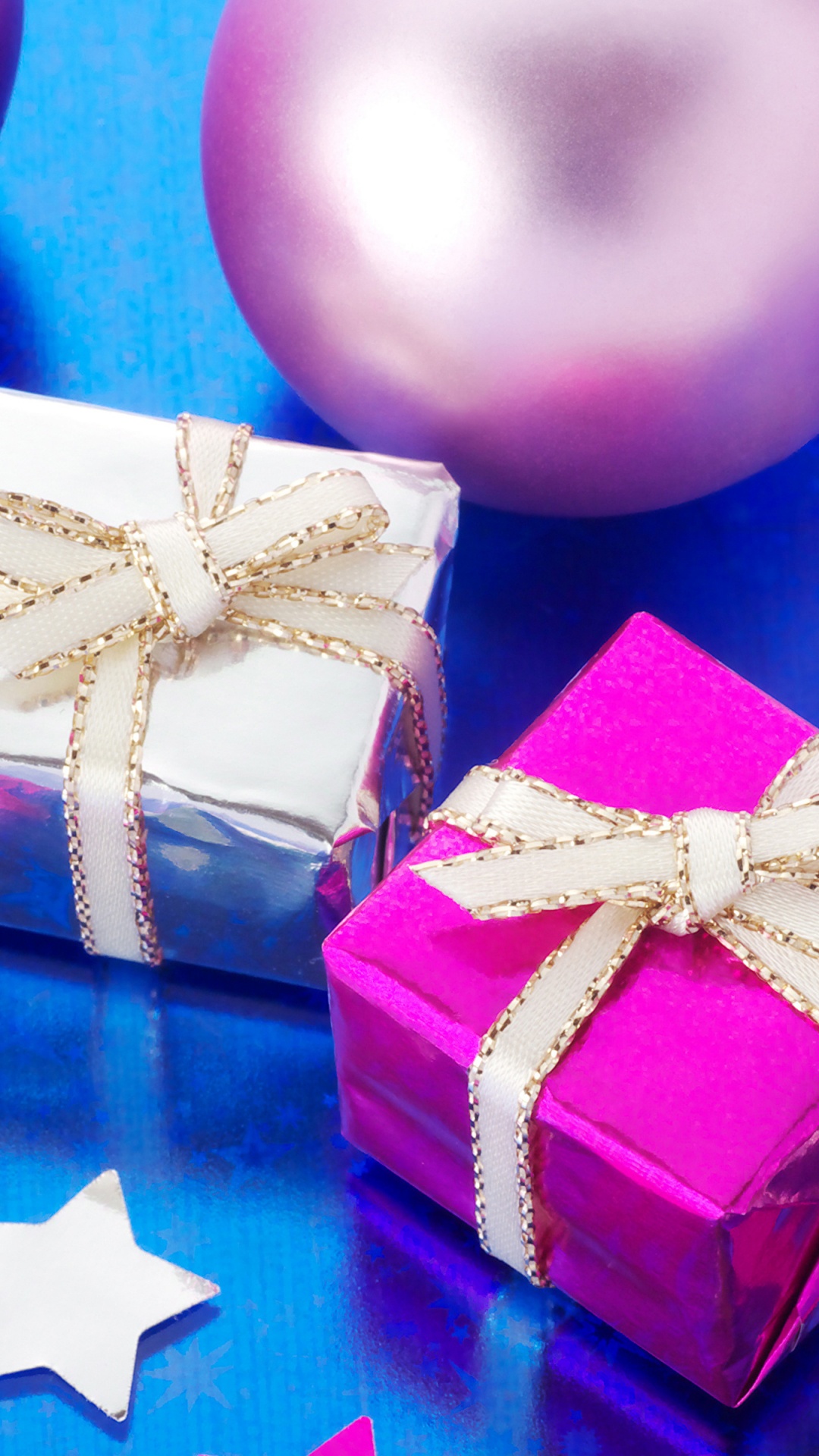 Gift, Christmas Day, Toy Balloon, New Year, Purple. Wallpaper in 1080x1920 Resolution