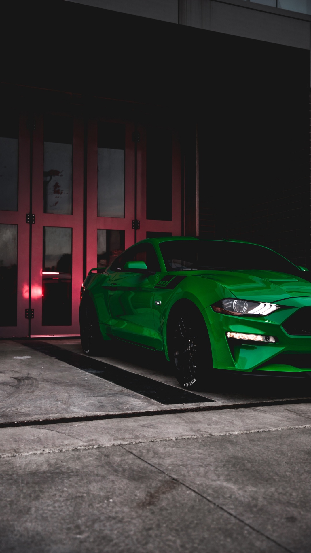 Superbe Mustang Verte, Ford Mustang, Shelby Mustang, Ford, Ford Gt. Wallpaper in 1080x1920 Resolution