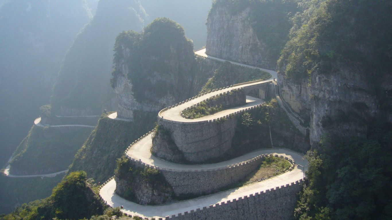 White Concrete Bridge Over The River. Wallpaper in 1366x768 Resolution