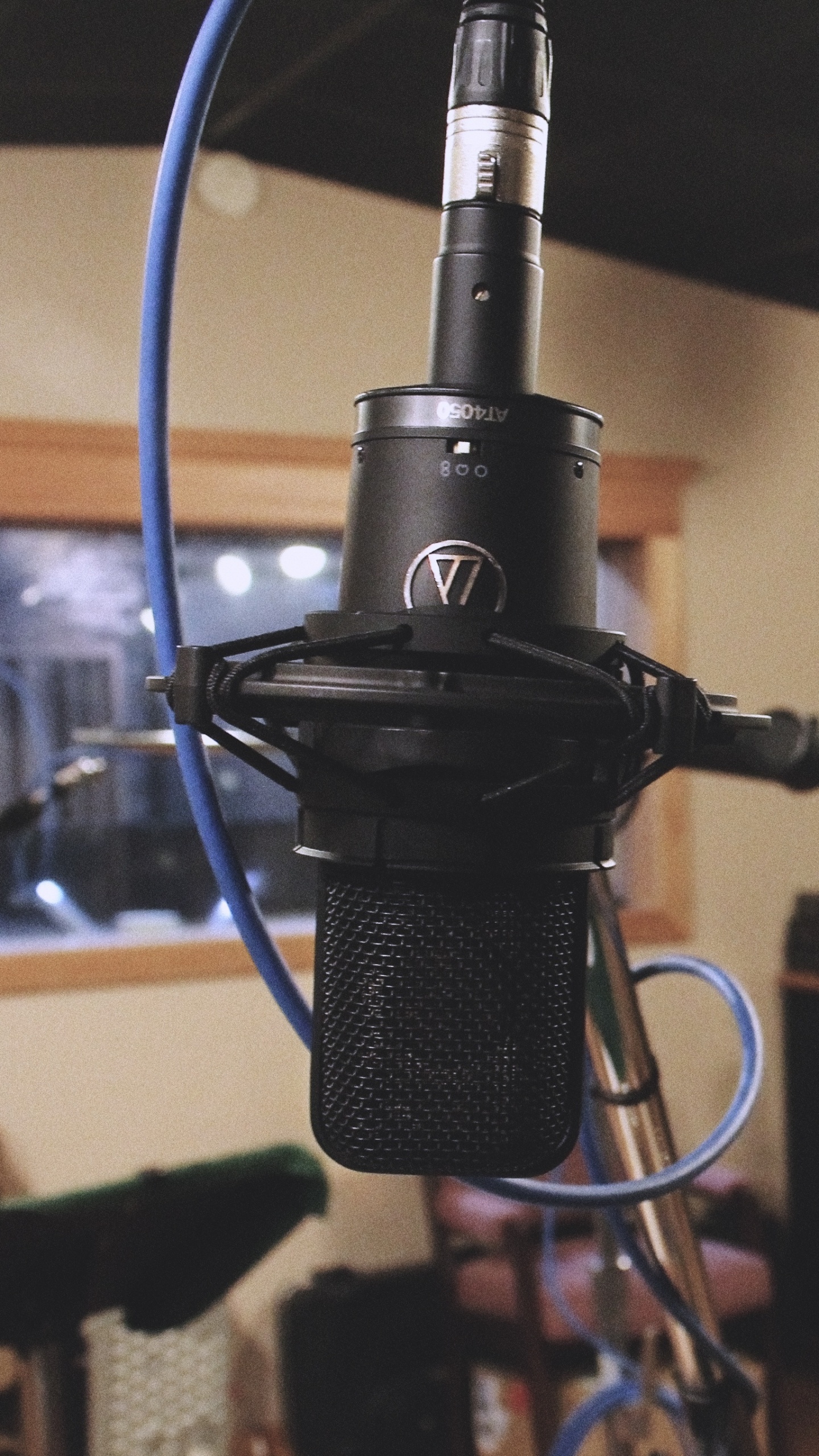 Microphone, Studio D'enregistrement, Studio, Pied de Microphone, L'équipement Audio. Wallpaper in 1440x2560 Resolution