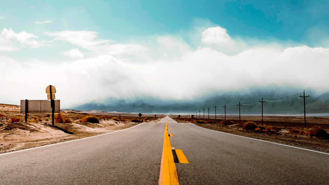 Fahrbahn, Road, Cloud, Atmosphäre, Asphalt. Wallpaper in 1366x768 Resolution