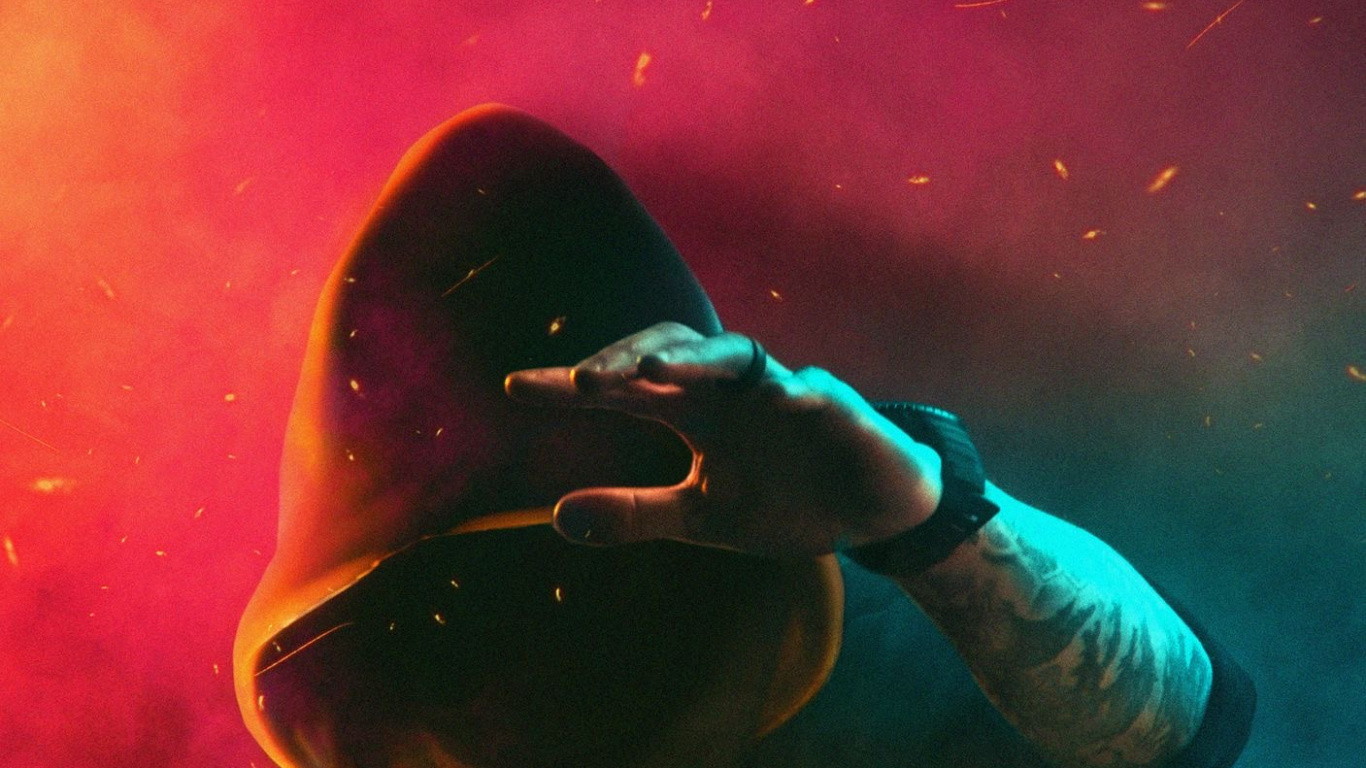 le Yin et le Yang, le Défi Des Pompes, Microphone, Hat, Magenta. Wallpaper in 1366x768 Resolution