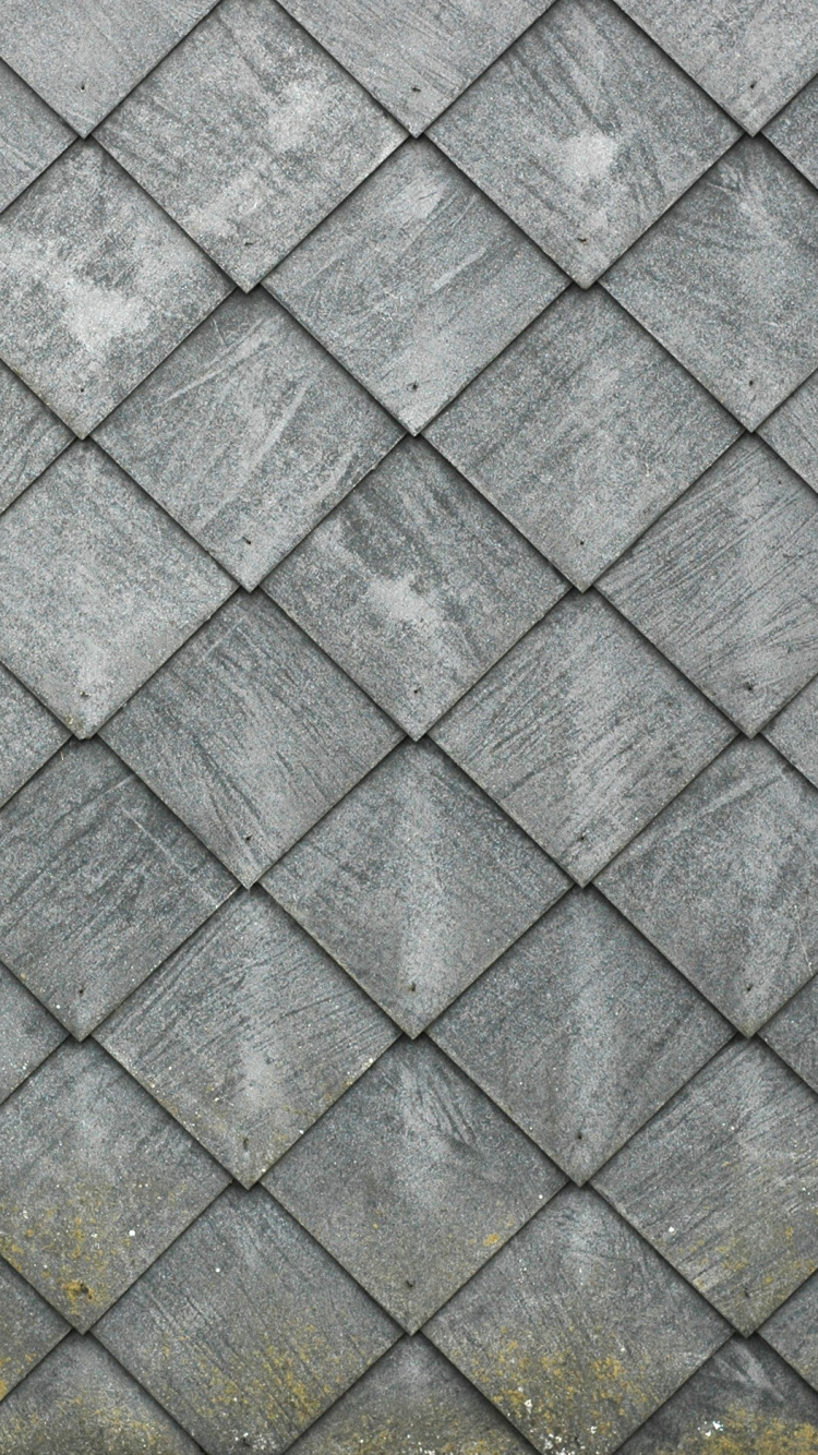 Grauer Und Gelber Metallzaun. Wallpaper in 750x1334 Resolution