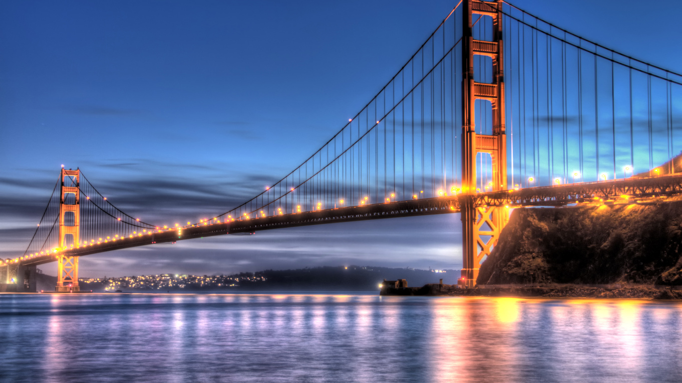 Golden Gate Bridge During Night Time. Wallpaper in 1366x768 Resolution