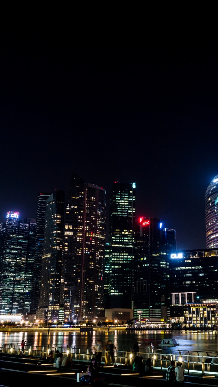 Skyline Der Stadt Bei Nacht Night. Wallpaper in 720x1280 Resolution