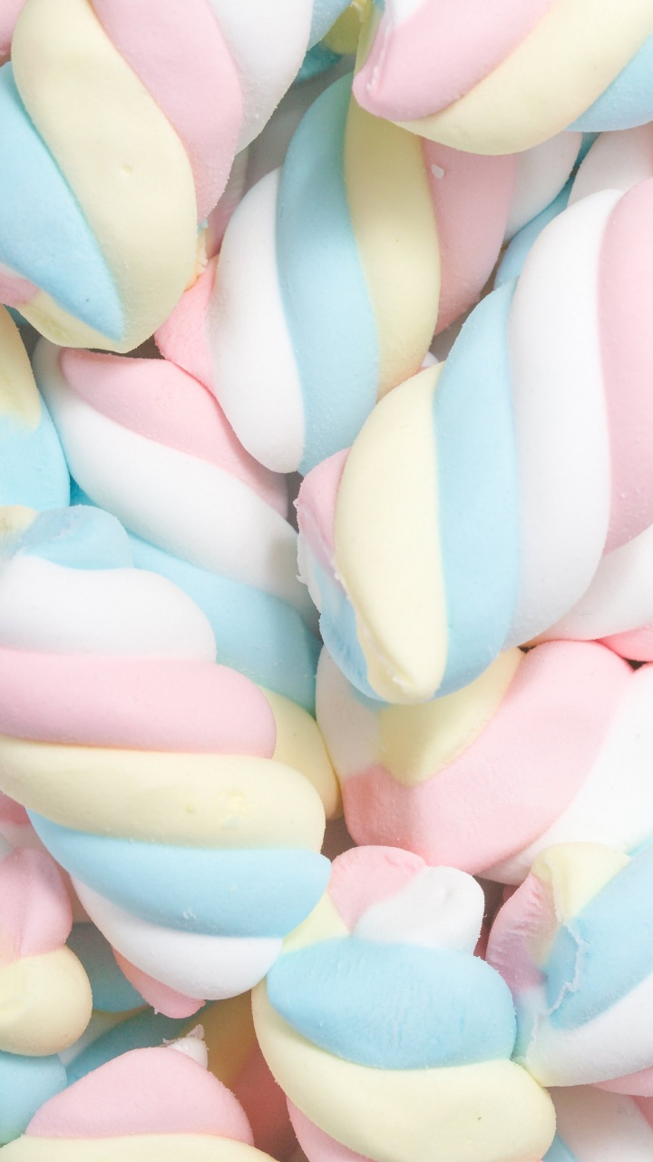 Pink Yellow and White Heart Shaped Candies. Wallpaper in 720x1280 Resolution