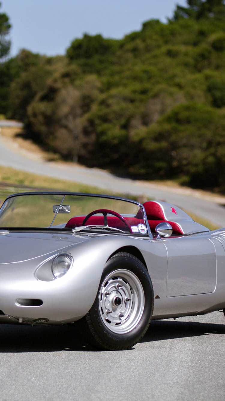 Silver Porsche 911 on Road During Daytime. Wallpaper in 750x1334 Resolution