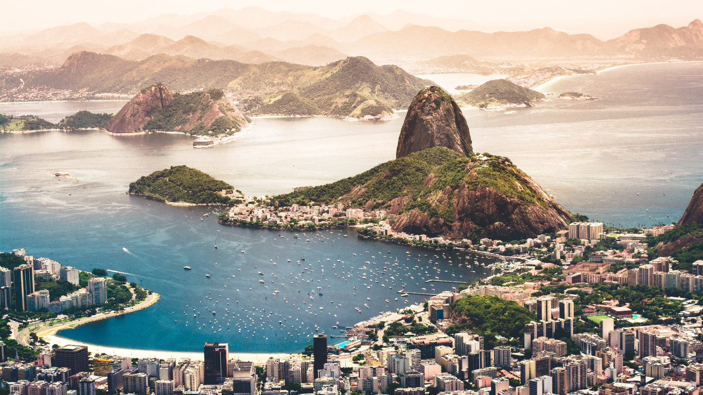 Botafogo Beach, Corcovado, Botafogo, Copacabana Beach, Guanabara Bay. Wallpaper in 1366x768 Resolution