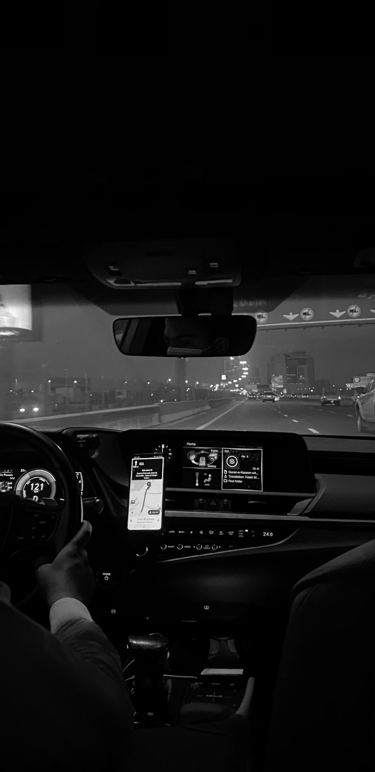 Light, King, Automotive Mirror, Glass, Rear-view Mirror. Wallpaper in 1440x2960 Resolution