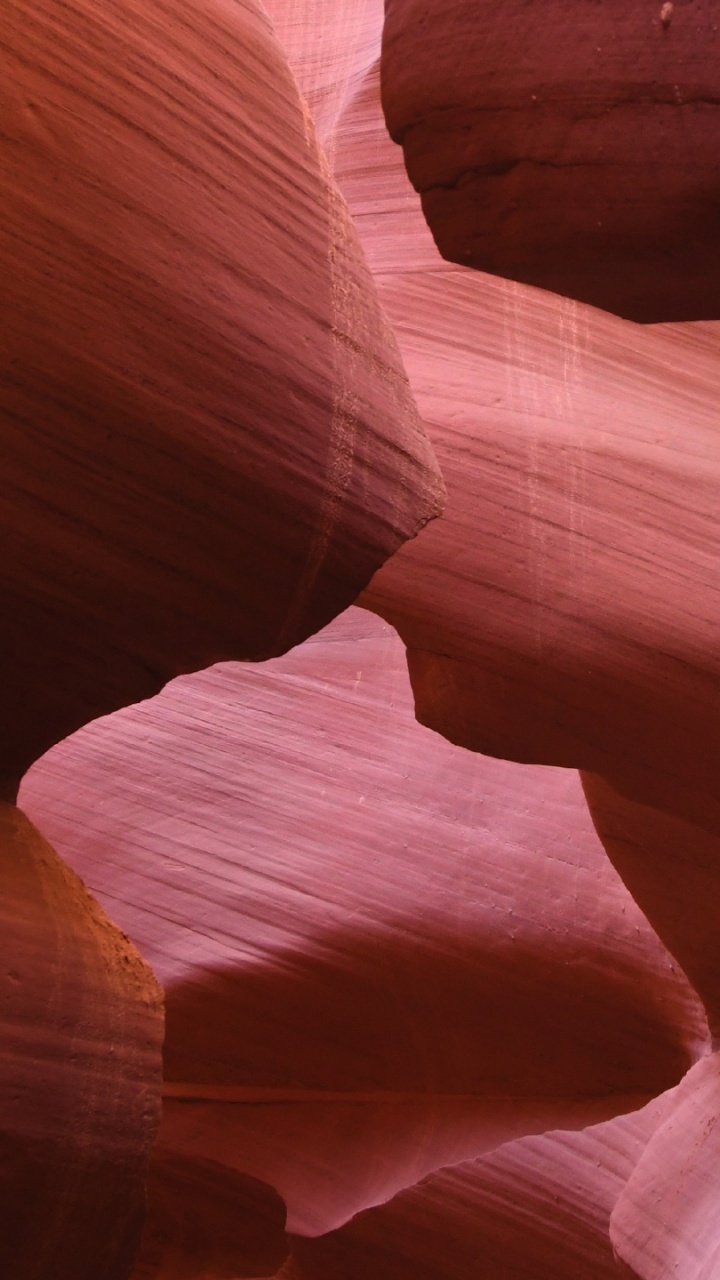 Brown Rock Formation During Daytime. Wallpaper in 720x1280 Resolution
