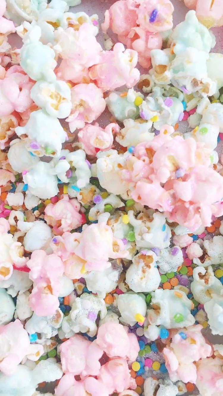 Pink White and Blue Flower Petals. Wallpaper in 750x1334 Resolution