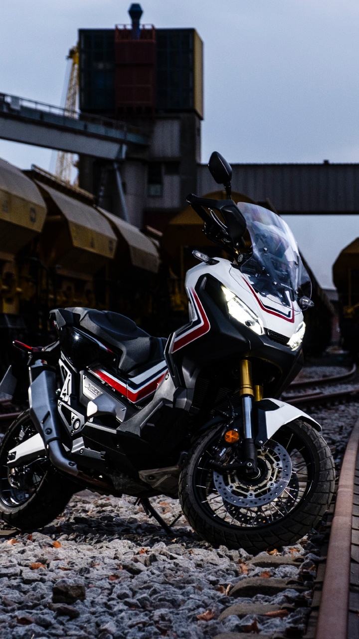 White and Black Sports Bike Parked on Road Side During Daytime. Wallpaper in 720x1280 Resolution