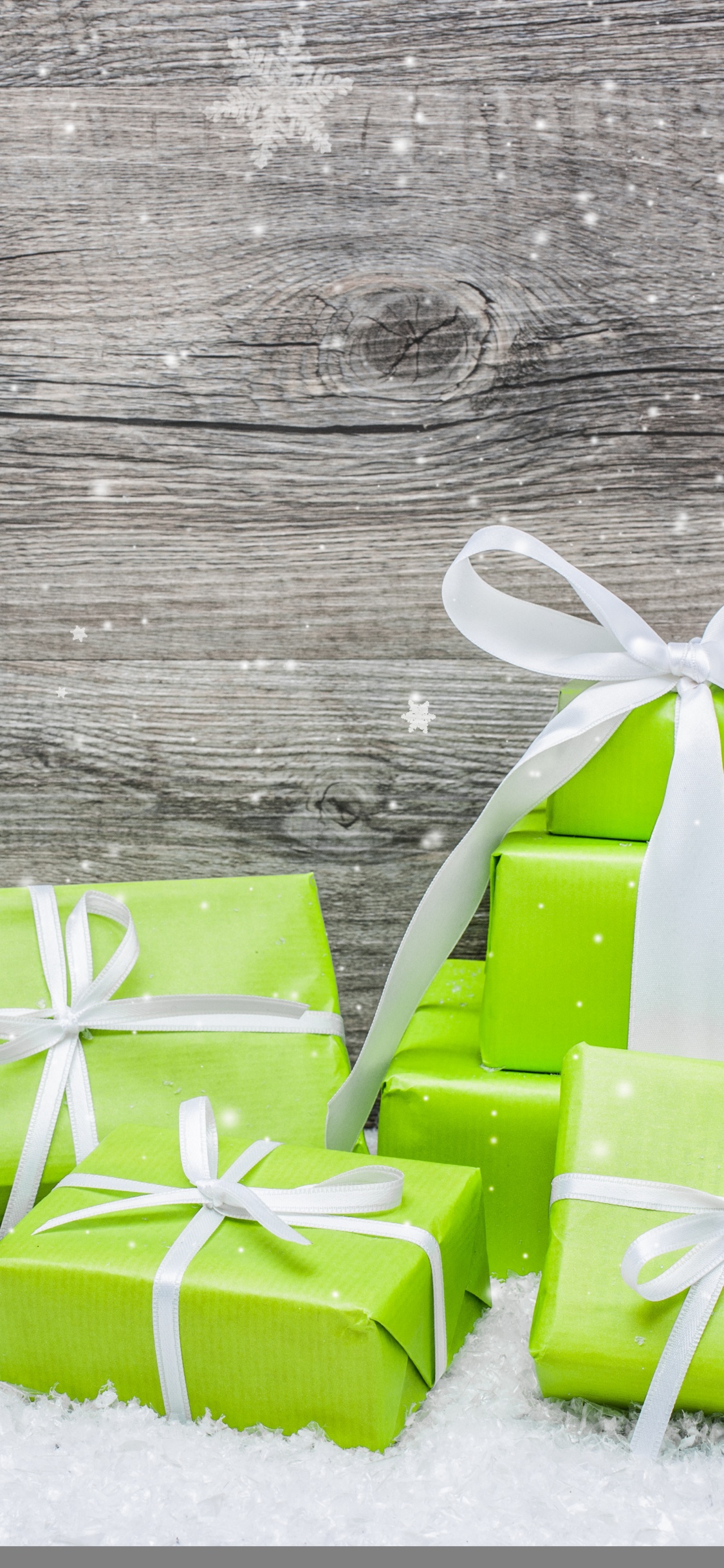 Green, Present, Ribbon, Wedding Favors, Gift Wrapping. Wallpaper in 1125x2436 Resolution