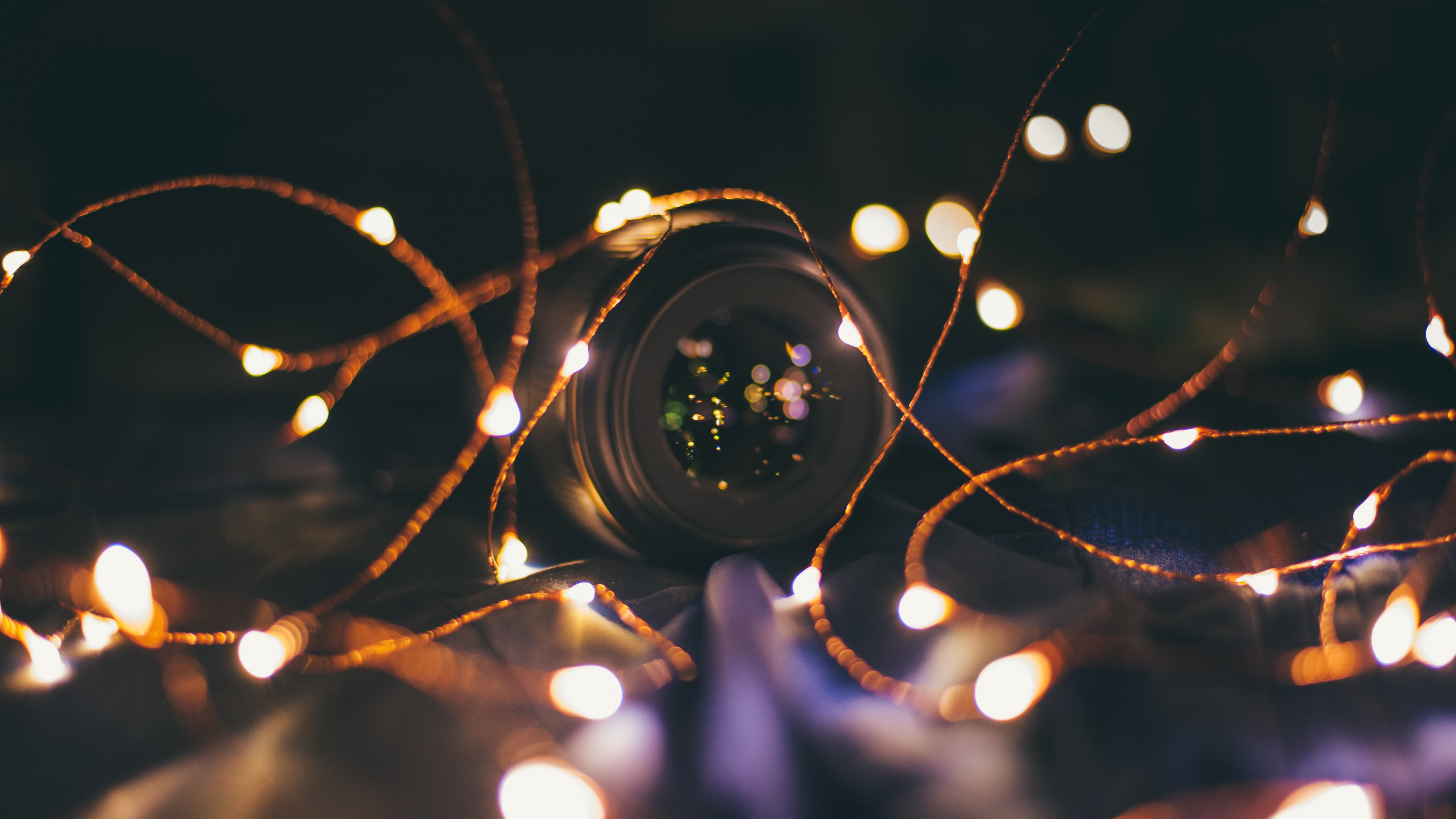 Bokeh-Fotografie Von Lichterketten. Wallpaper in 3840x2160 Resolution