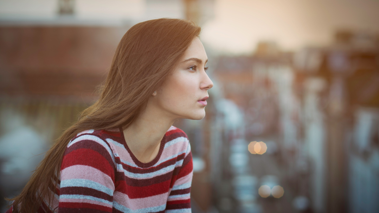 Cityscape, Hair, Face, Beauty, Red. Wallpaper in 1280x720 Resolution