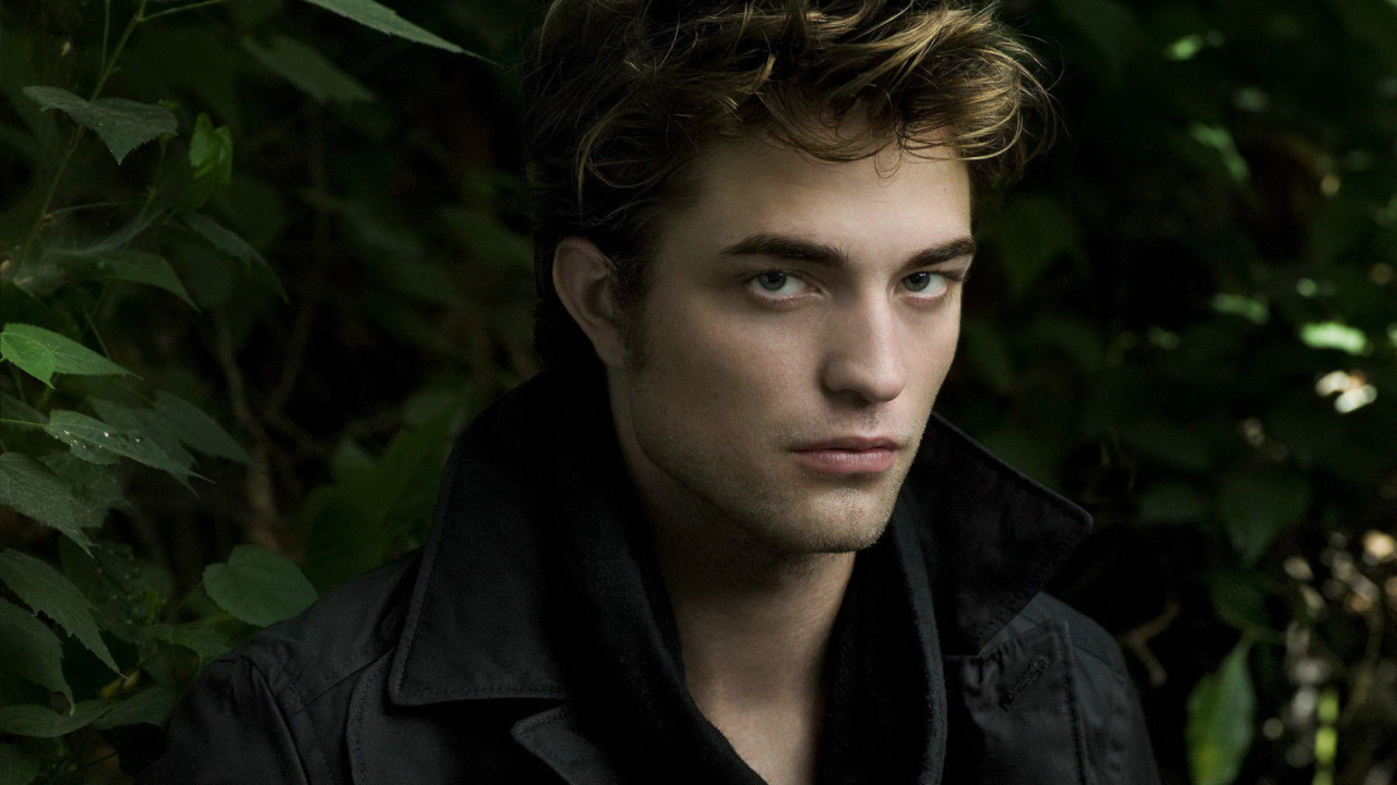 Robert Pattinson, Edward Cullen, la Saga Twilight, Crépuscule, Les Cheveux Longs. Wallpaper in 1280x720 Resolution