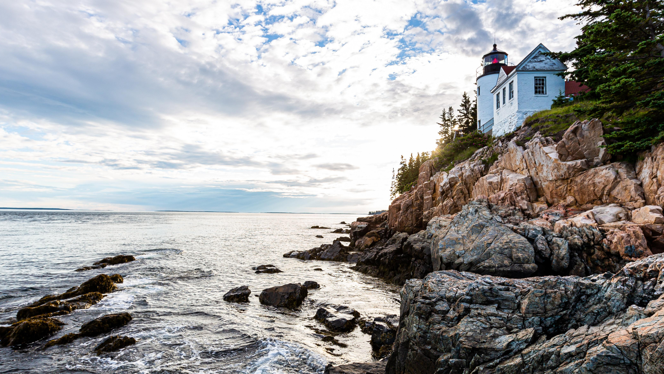 Mer, Eau, Fenêtre, Azure, Bâtiment. Wallpaper in 2560x1440 Resolution