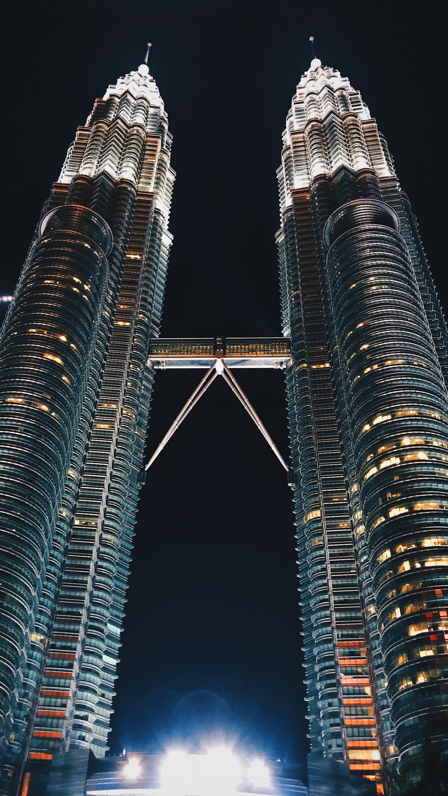 Low Angle Photography of High Rise Building During Night Time. Wallpaper in 1440x2560 Resolution