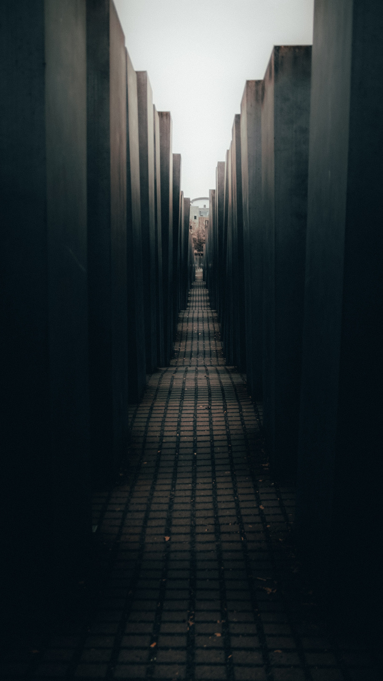 Black and Gray Concrete Building. Wallpaper in 750x1334 Resolution