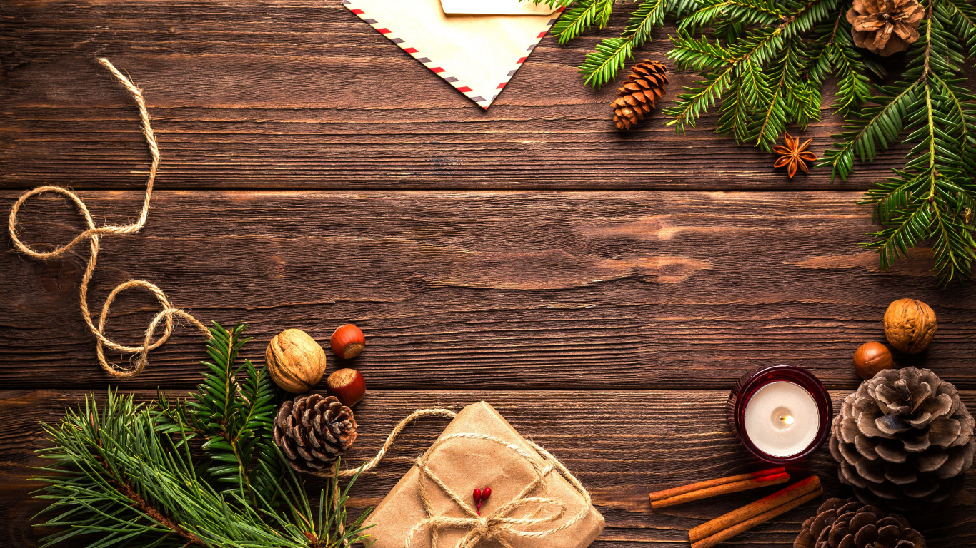 Holiday, Christmas Day, Christmas Tree, Christmas Decoration, New Year. Wallpaper in 1366x768 Resolution