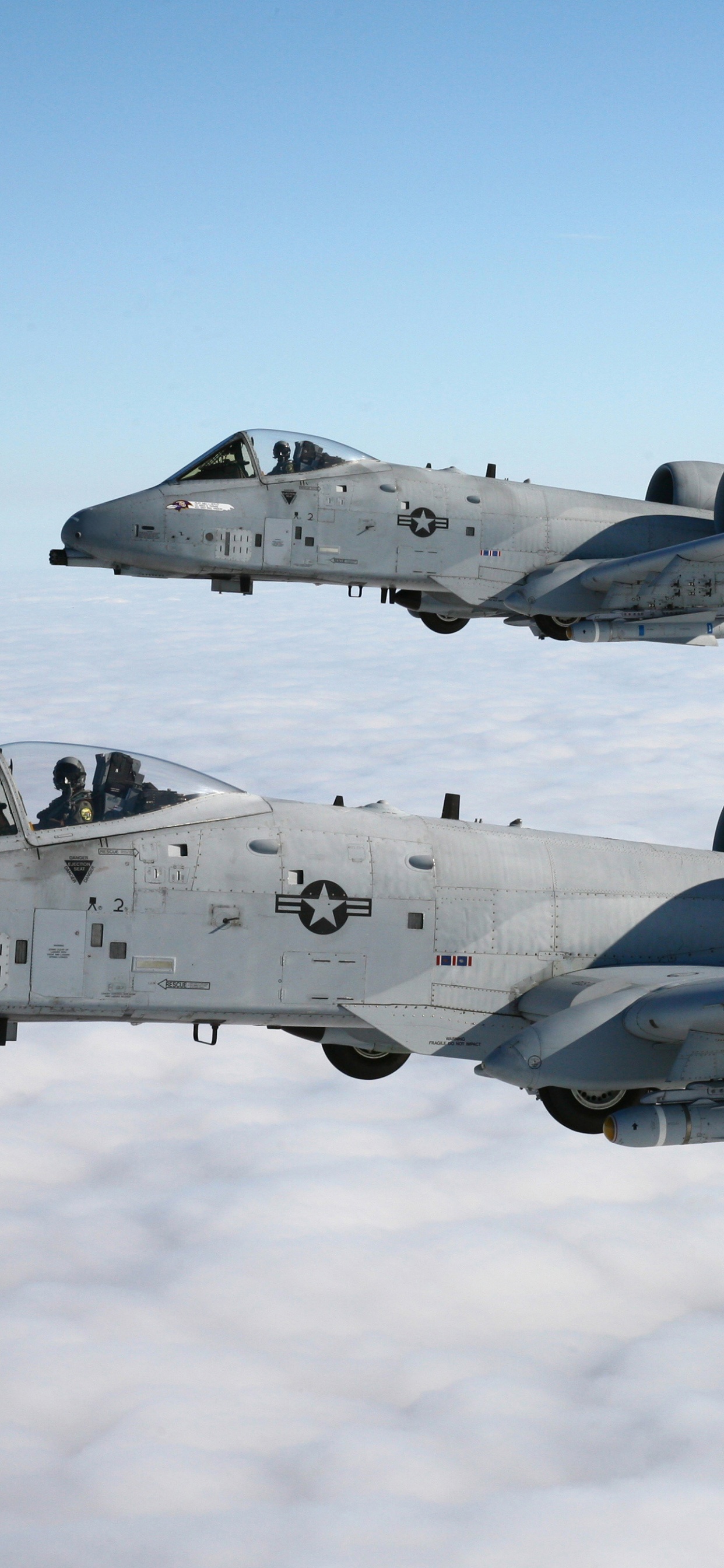 军用飞机, 喷气式飞机, 航空, 空军, 对地攻击机 壁纸 1242x2688 允许