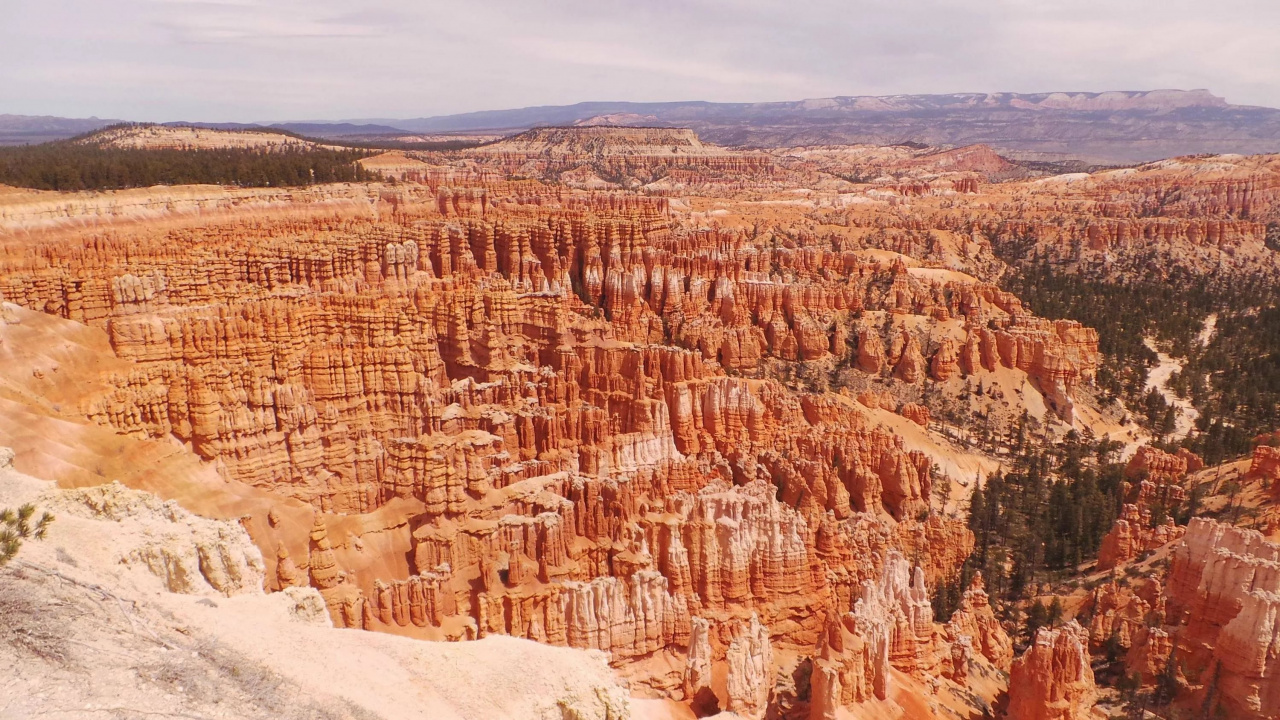 Brown Rock Formation Under Blue Sky During Daytime. Wallpaper in 1280x720 Resolution