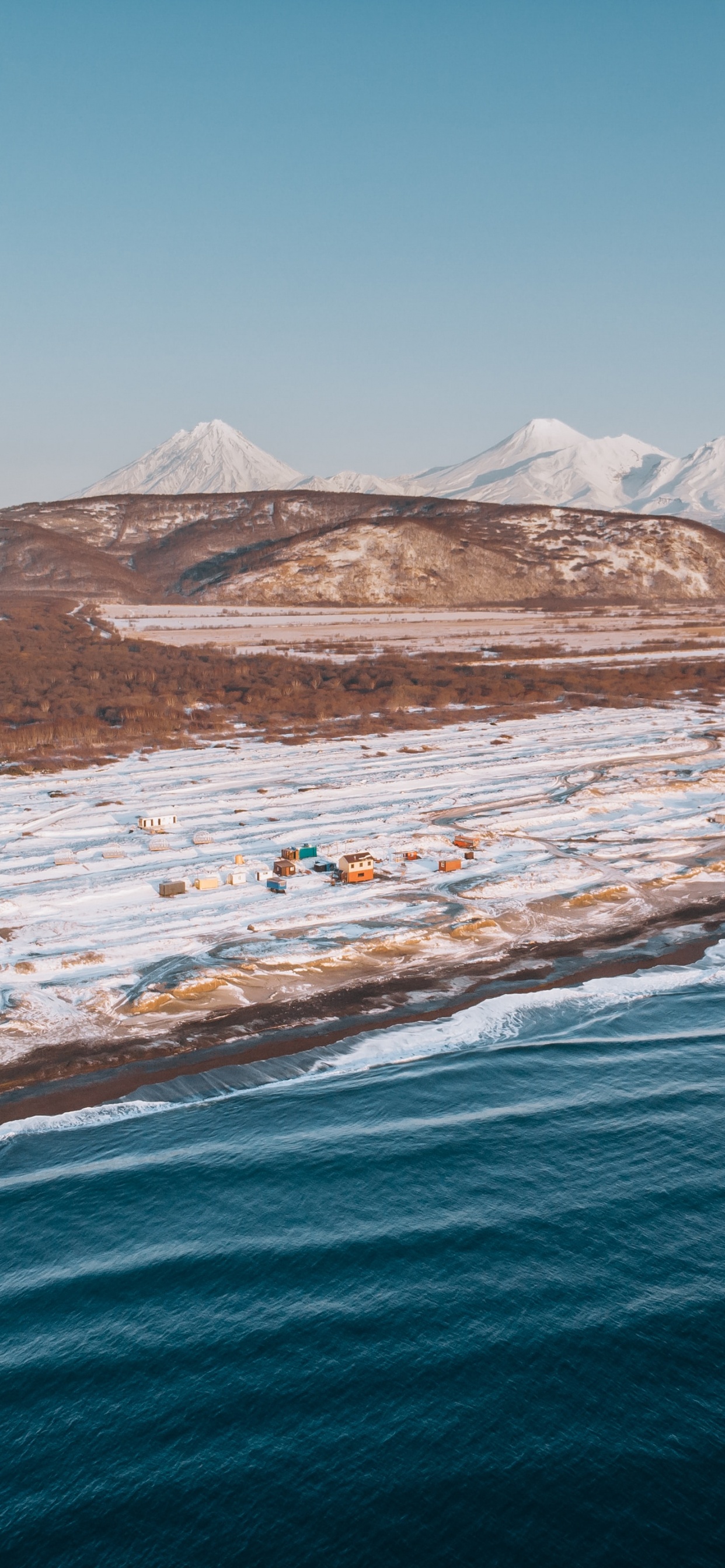 Coast, Water Resources, Horizon, Mountain Range, Mountain. Wallpaper in 1242x2688 Resolution