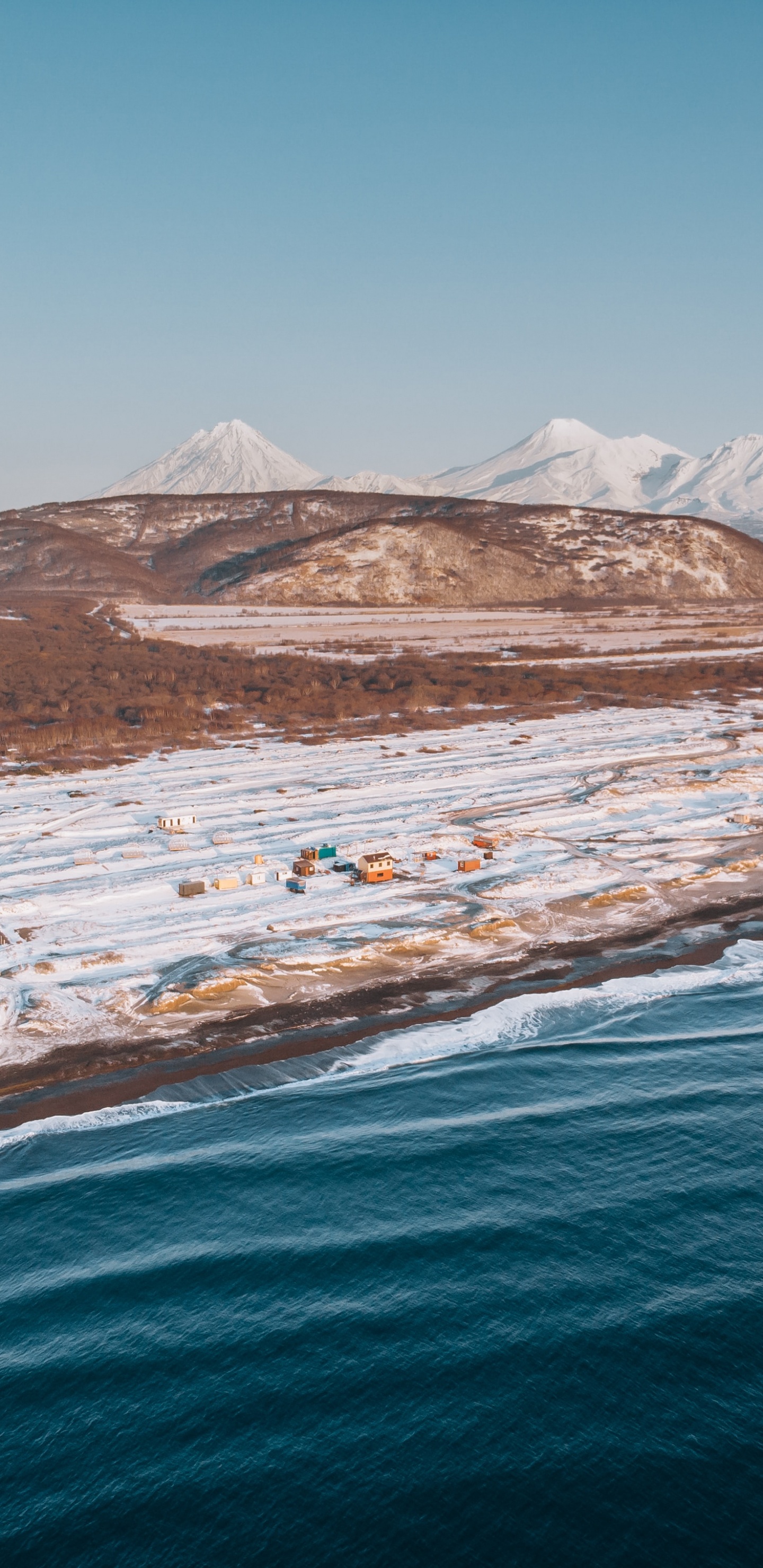 Coast, Water Resources, Horizon, Mountain Range, Mountain. Wallpaper in 1440x2960 Resolution