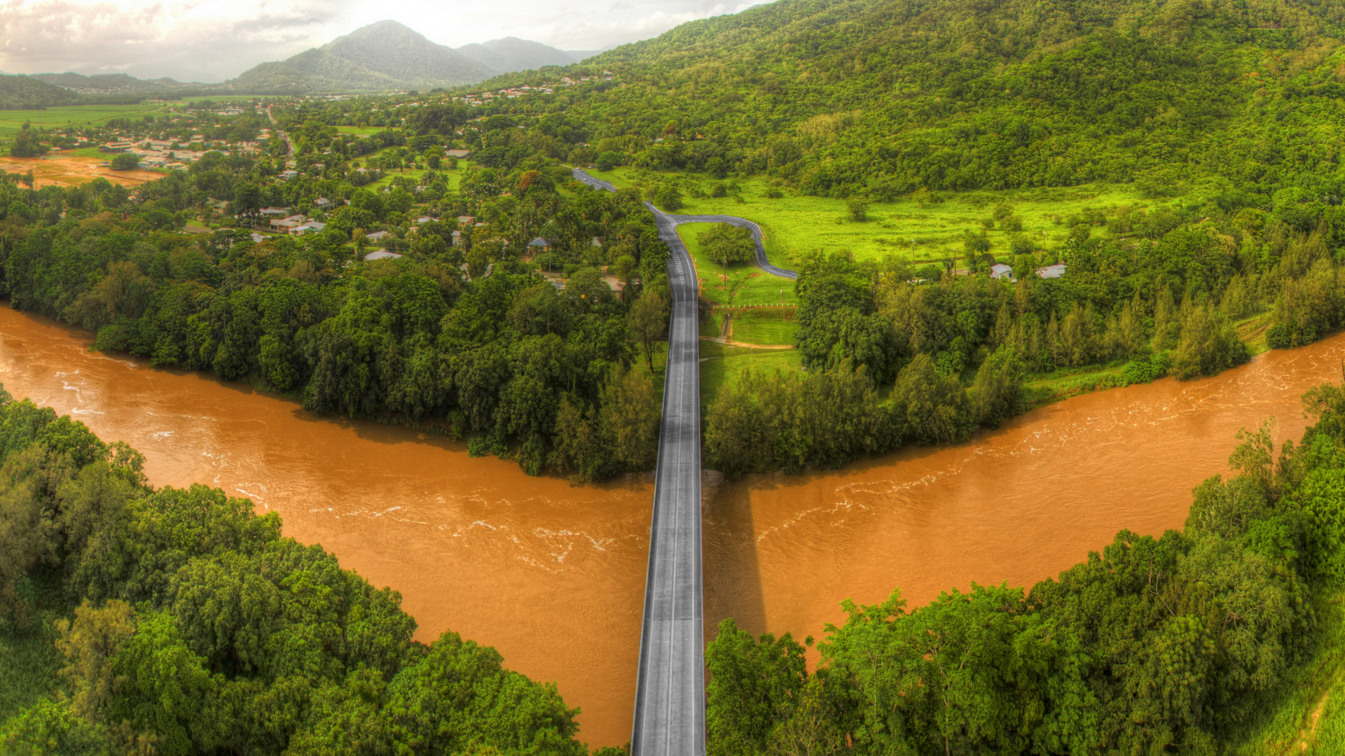 Gray Concrete Bridge Over River. Wallpaper in 1920x1080 Resolution