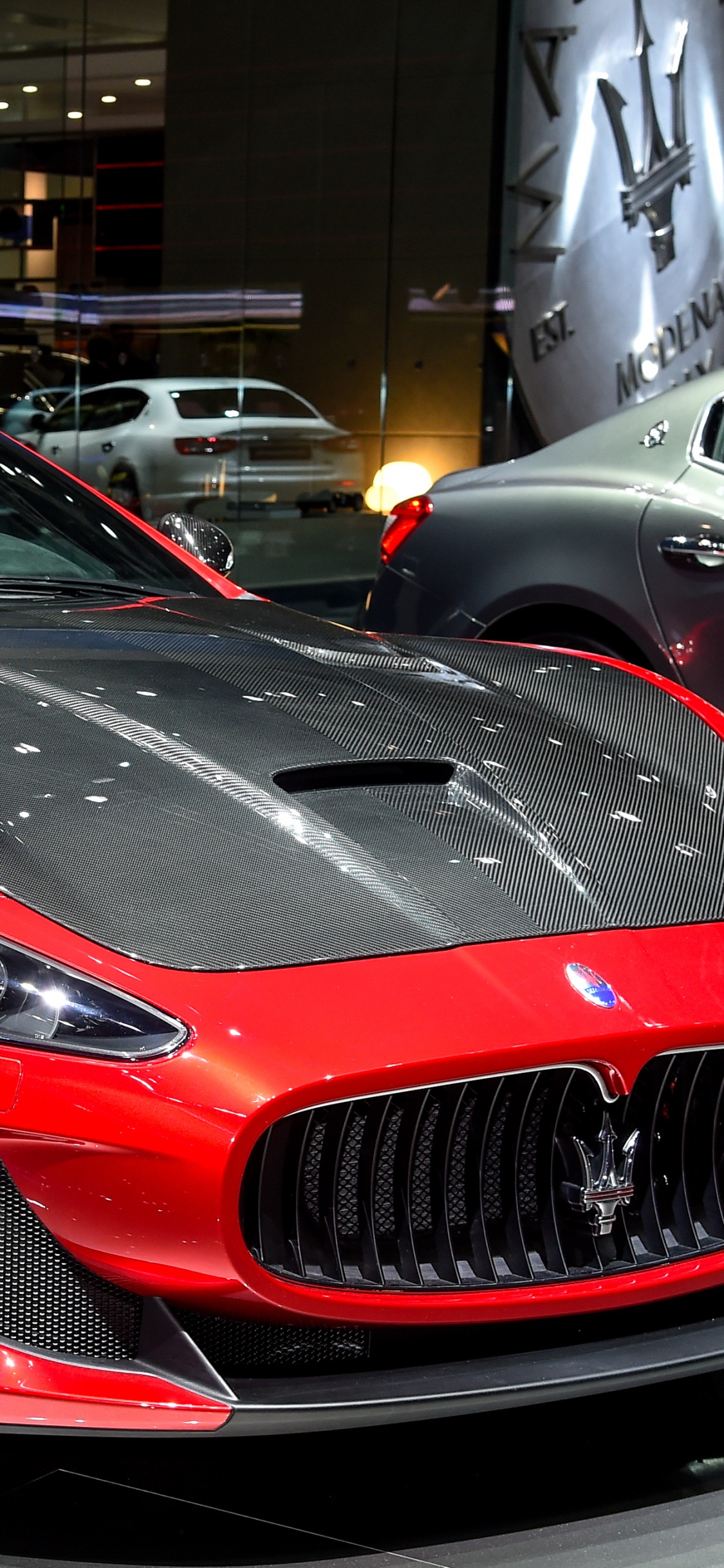 Red Bmw m 3 Coupe. Wallpaper in 1125x2436 Resolution