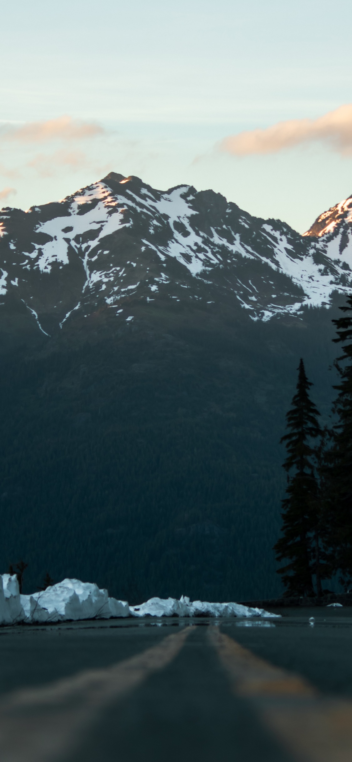 Naturaleza, Las Formaciones Montañosas, Montaña, Nieve, Invierno. Wallpaper in 1125x2436 Resolution
