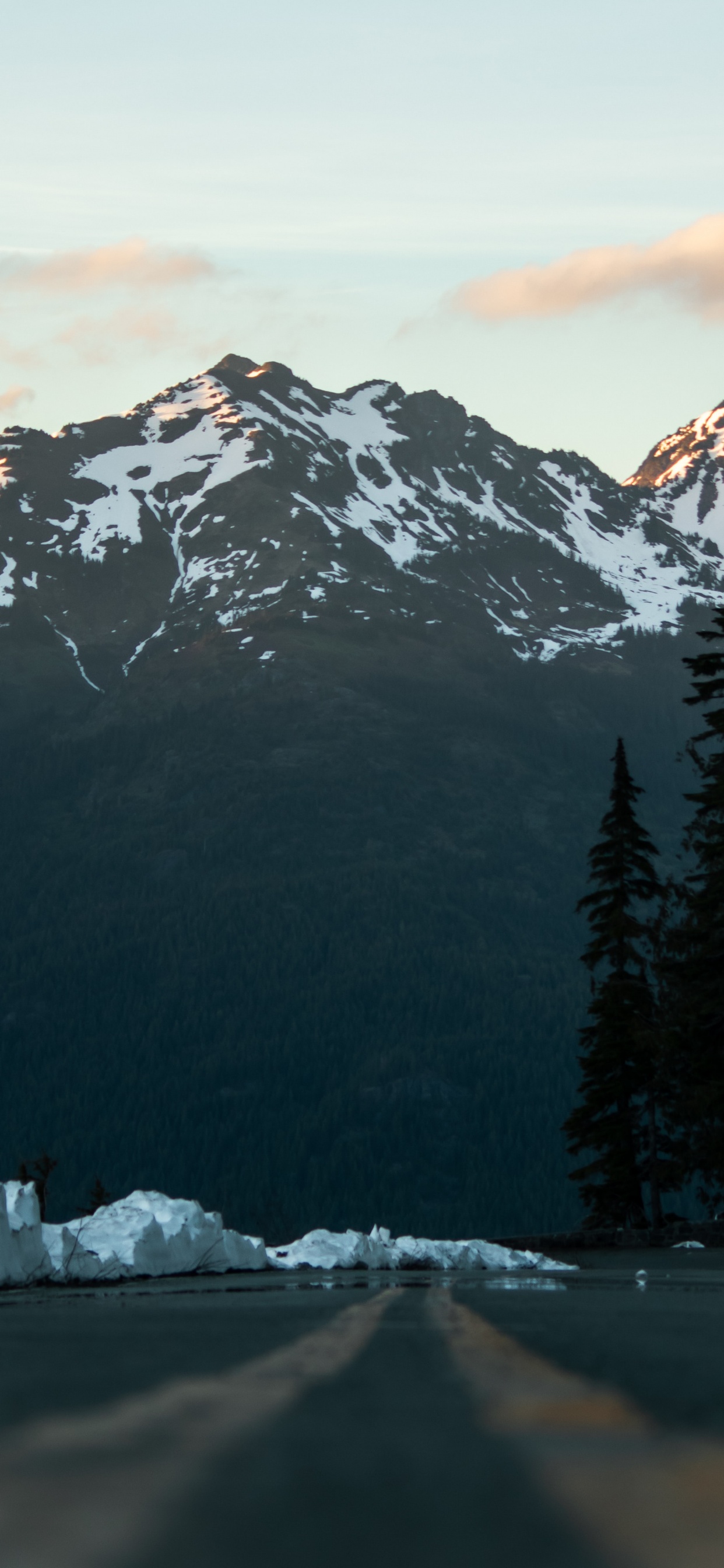 Natur, Bergigen Landschaftsformen, Schnee, Bergkette, Winter. Wallpaper in 1242x2688 Resolution