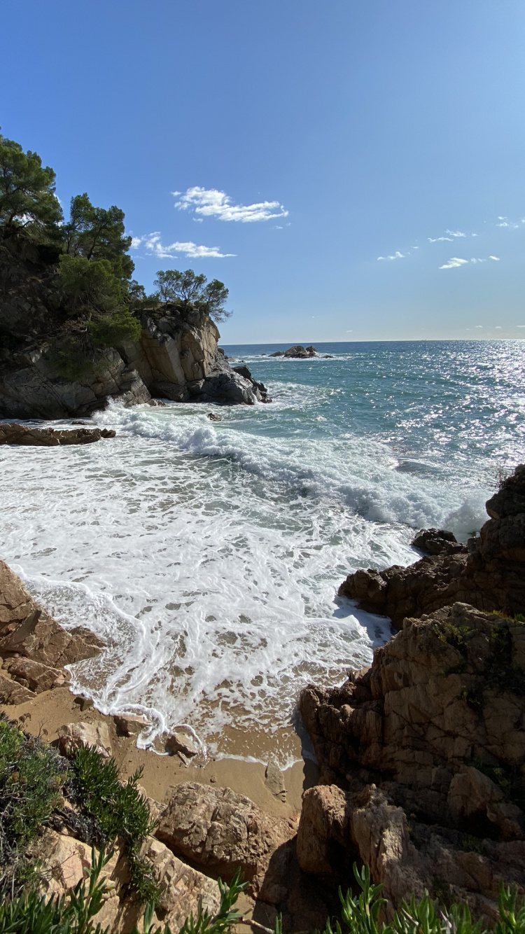 Coast, Water, Body of Water, Shore, Natural Landscape. Wallpaper in 750x1334 Resolution