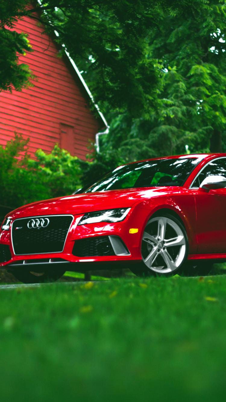 BMW m 3 Rouge Garée Sur Terrain D'herbe Verte Pendant la Journée. Wallpaper in 750x1334 Resolution