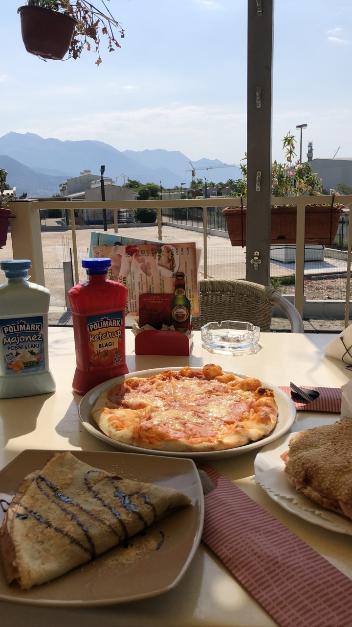 Meal, Breakfast, Brunch, Body of Water, Bread. Wallpaper in 720x1280 Resolution