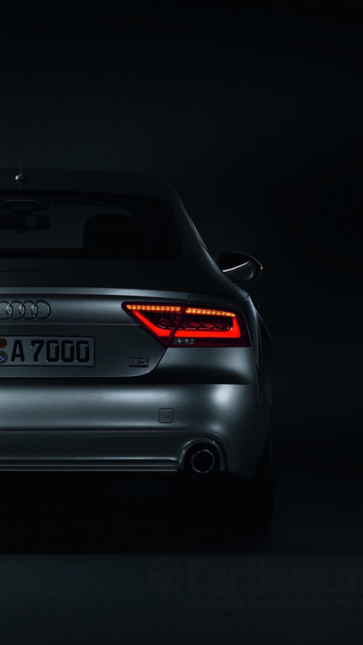 Black Bmw m 3 on Black Background. Wallpaper in 720x1280 Resolution