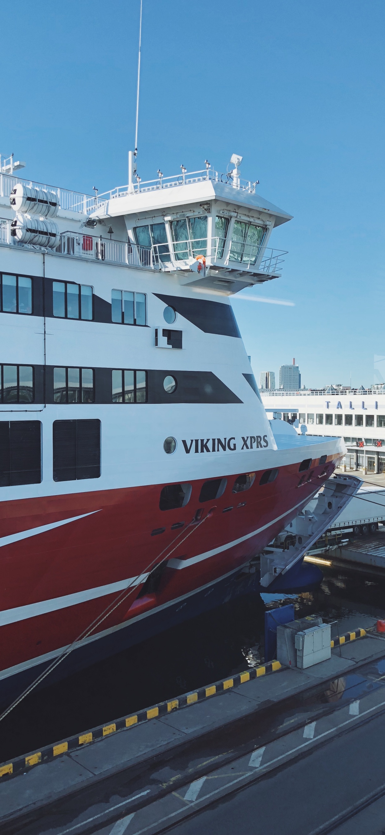 Ferry, Bateau, Motomarine, L'architecture Navale, Navire à Passagers. Wallpaper in 1242x2688 Resolution