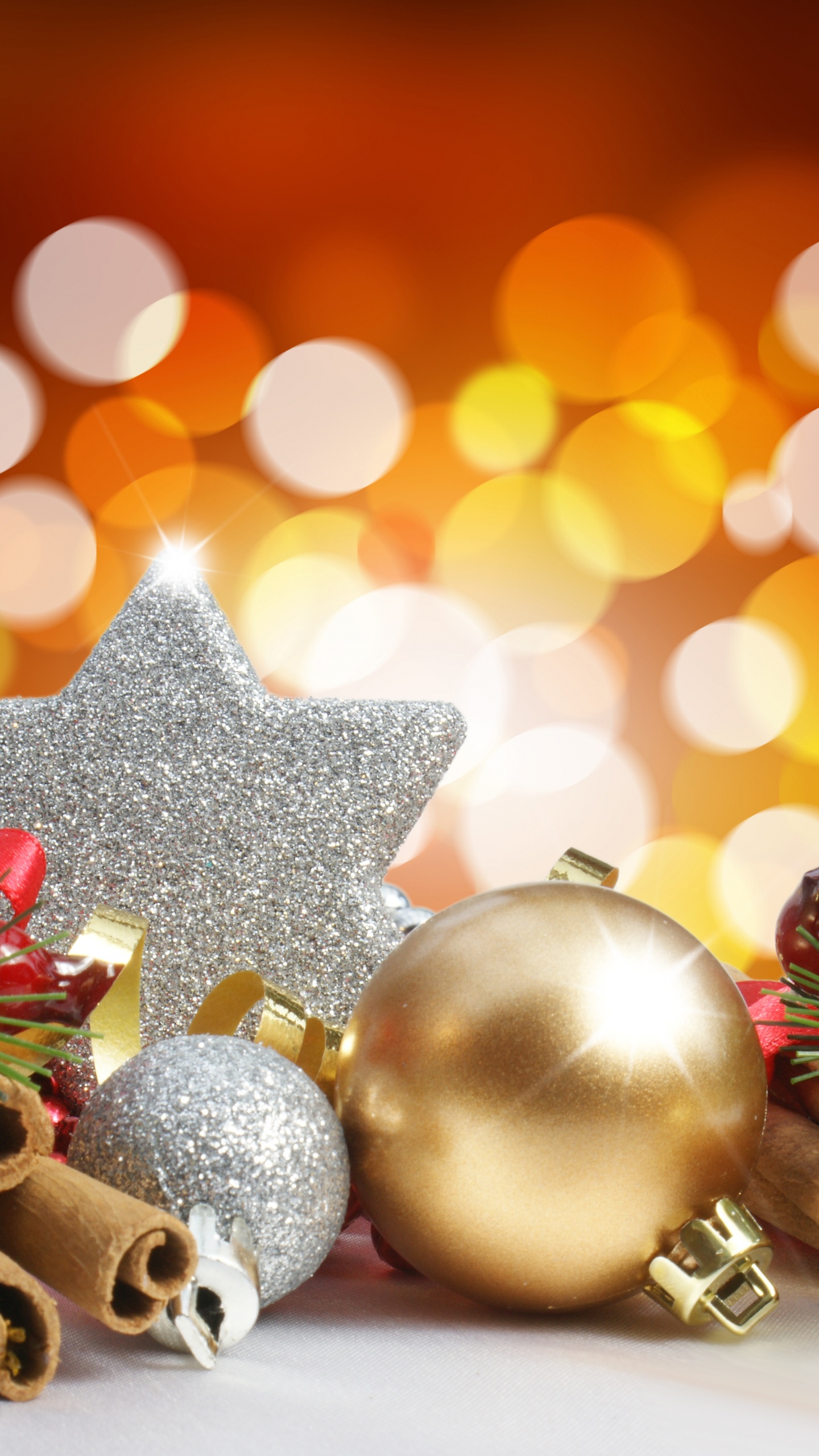 Christmas Day, Christmas Ornament, Christmas Decoration, Christmas, Event. Wallpaper in 1440x2560 Resolution