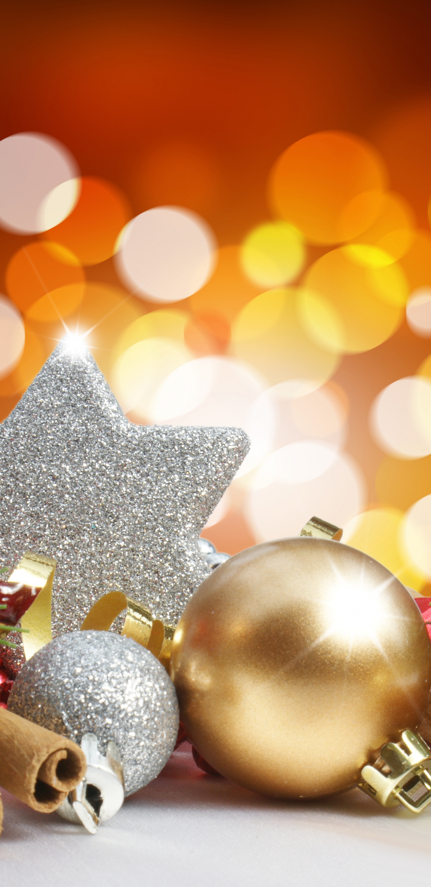 Christmas Day, Christmas Ornament, Christmas Decoration, Christmas, Event. Wallpaper in 1440x2960 Resolution