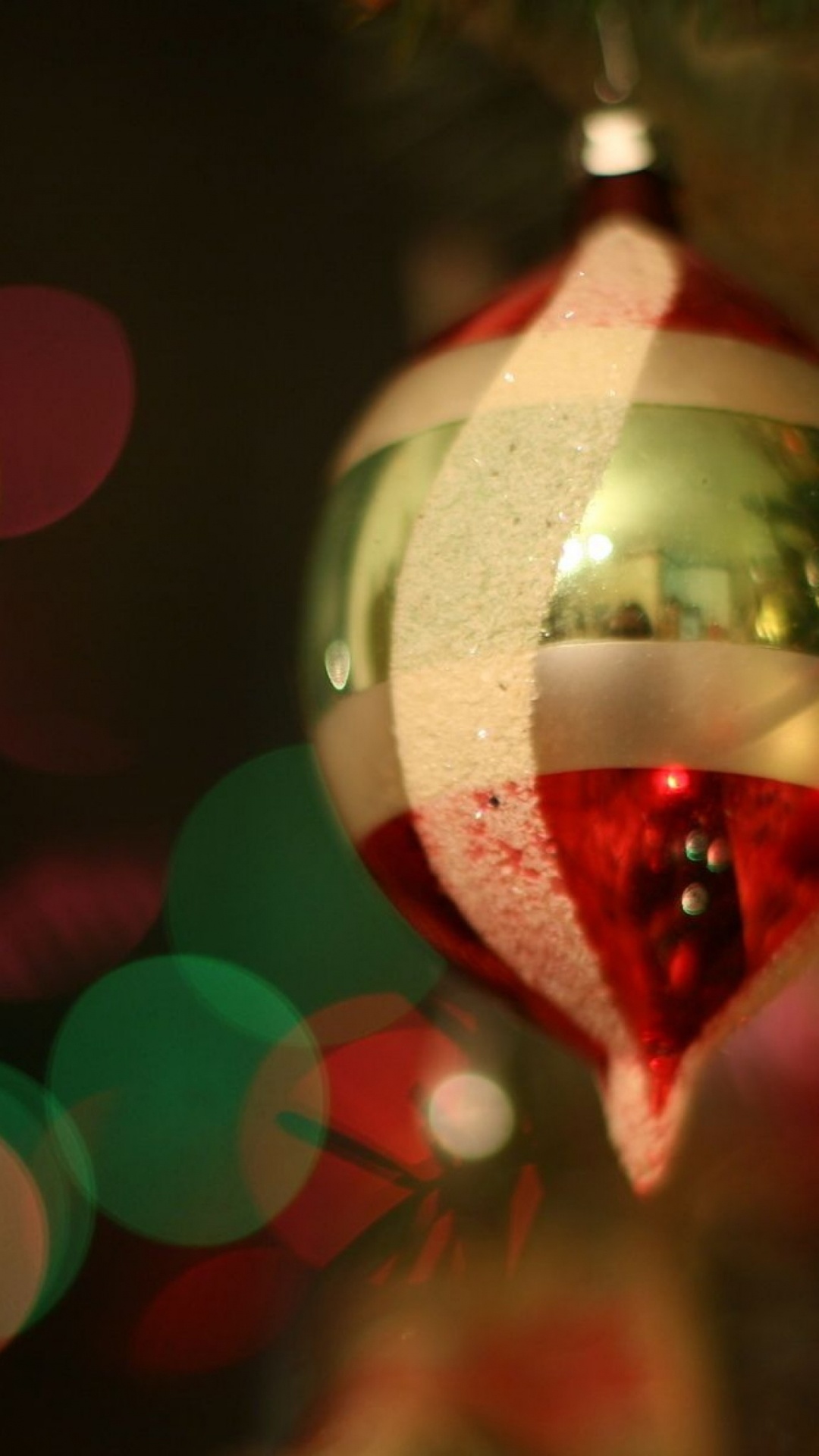 El Día De Navidad, Navidad, Luz, Copas, de Cerca. Wallpaper in 1080x1920 Resolution