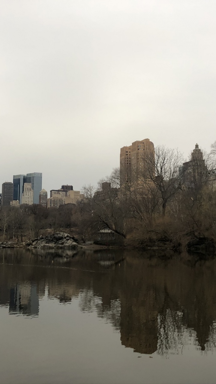 Reflection, Body of Water, Water Resources, Waterway, Bank. Wallpaper in 720x1280 Resolution