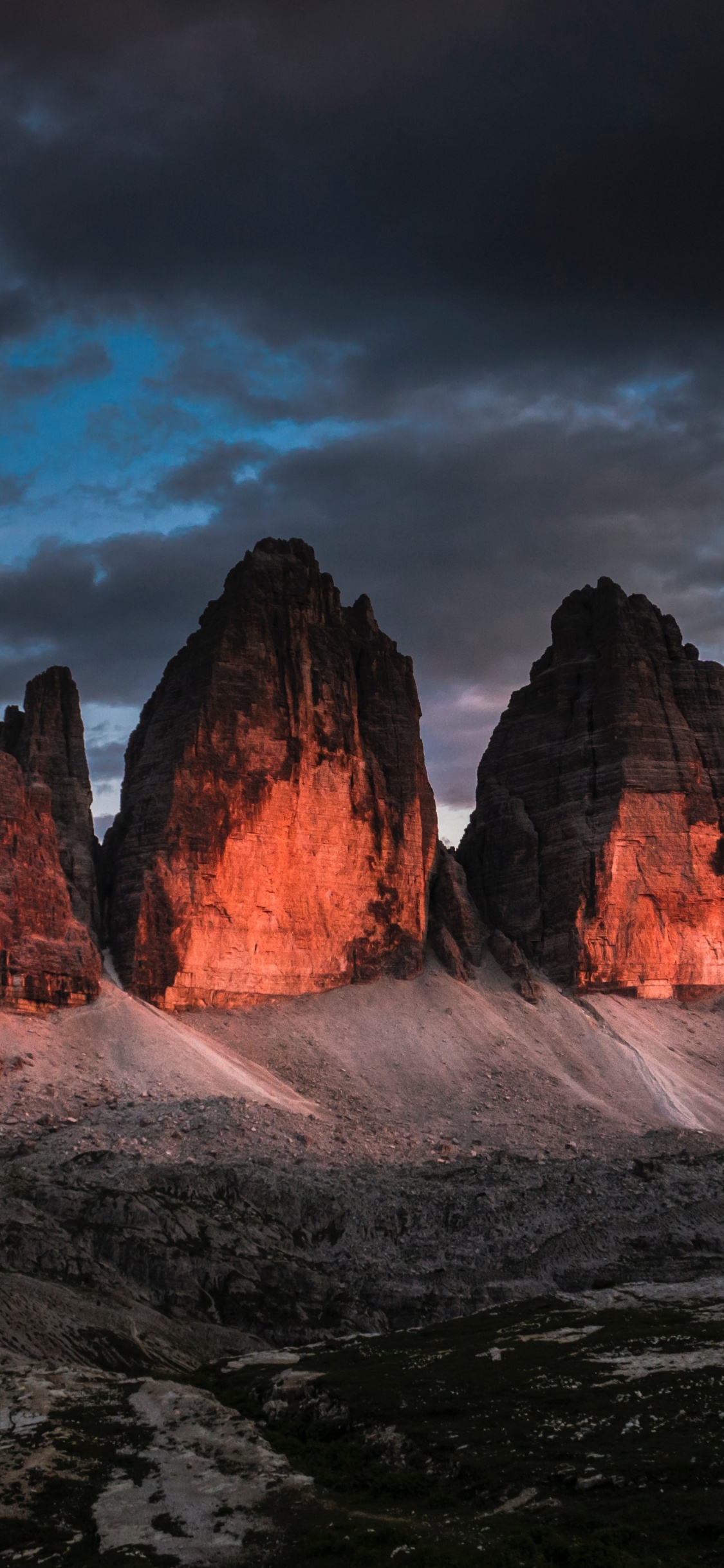 Natur, Bergigen Landschaftsformen, Naturlandschaft, Rock, Cloud. Wallpaper in 1125x2436 Resolution