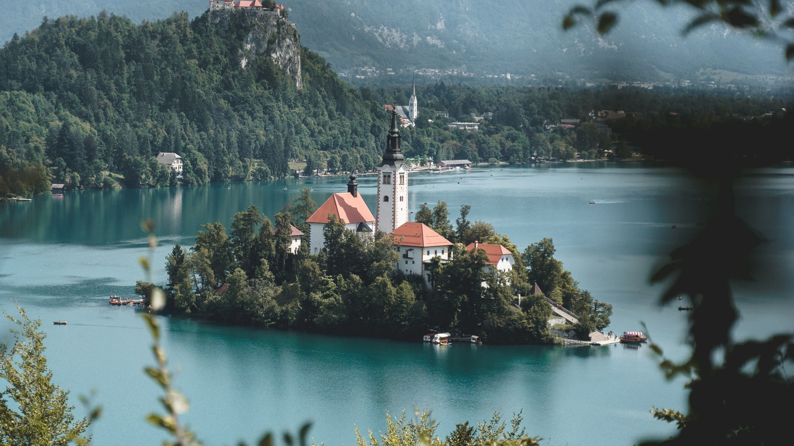 Body of Water Near Mountain During Daytime. Wallpaper in 2560x1440 Resolution