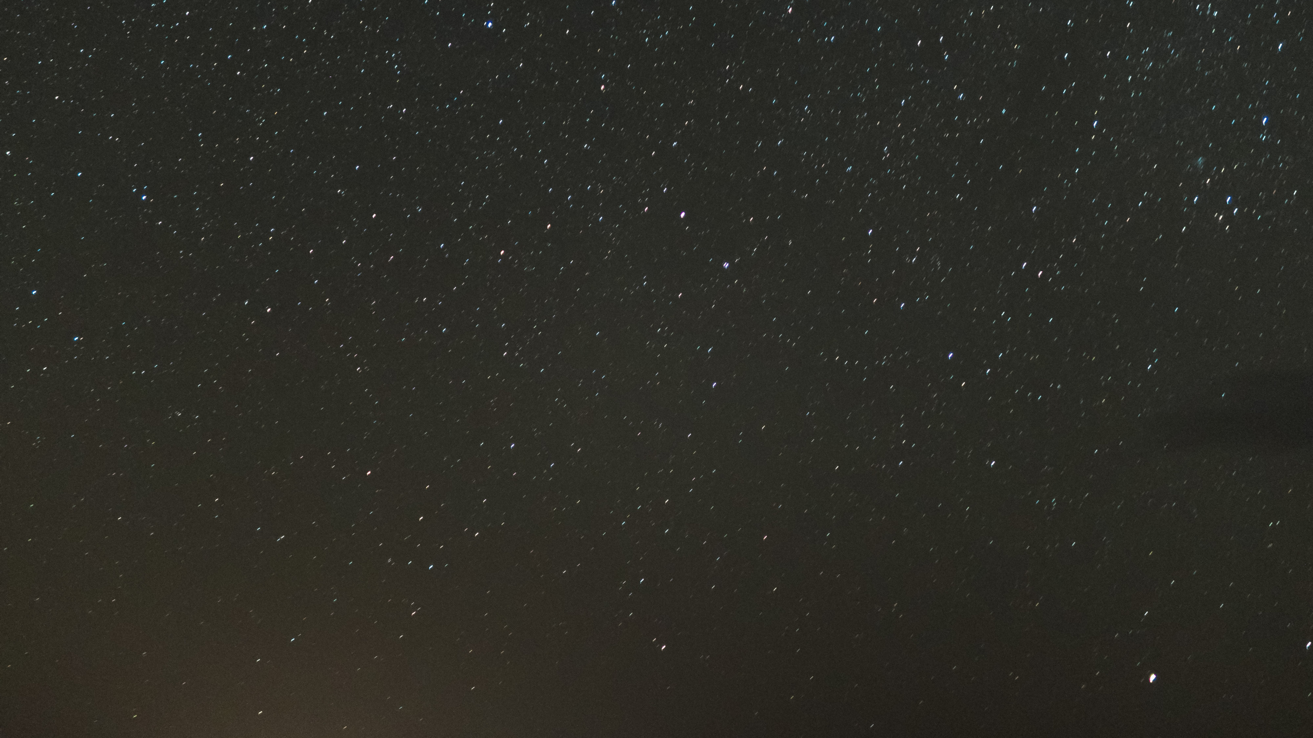 Vue Sur le Ciel Nocturne du Désert, Macaron, Atmosphère, L'écorégion, Paysage Naturel. Wallpaper in 2560x1440 Resolution