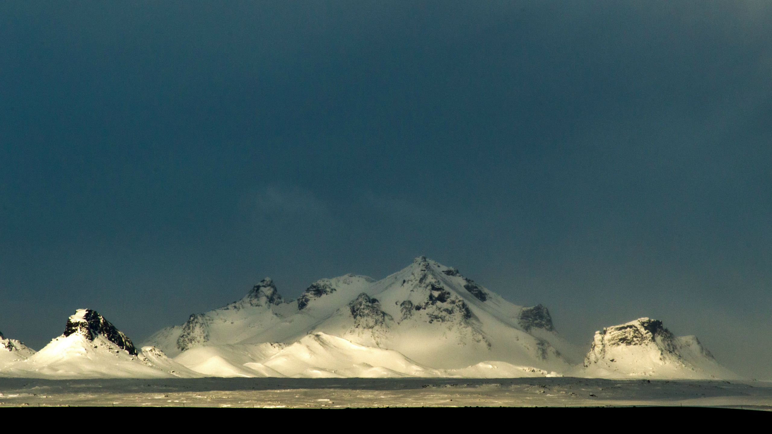 多山的地貌, 山脉, 冰帽, Nunatak, 顶部 壁纸 2560x1440 允许